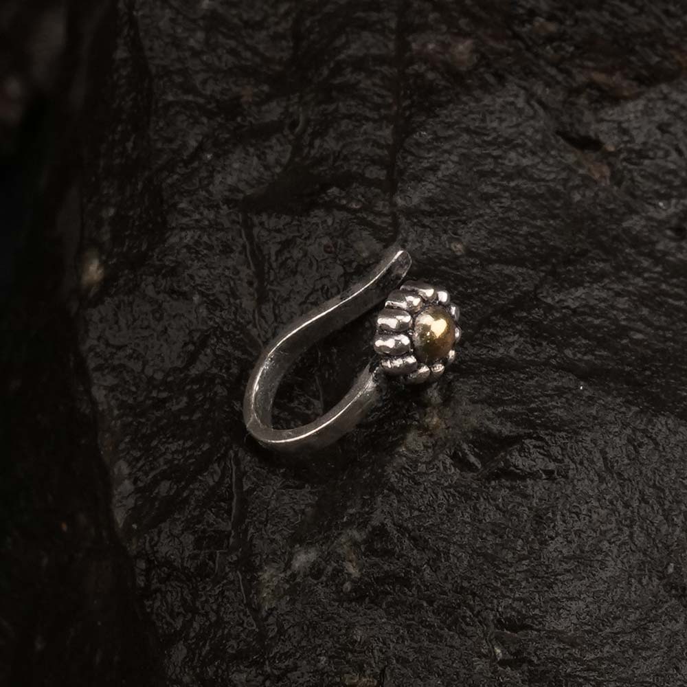 Stree Flower Nose Pin view 2