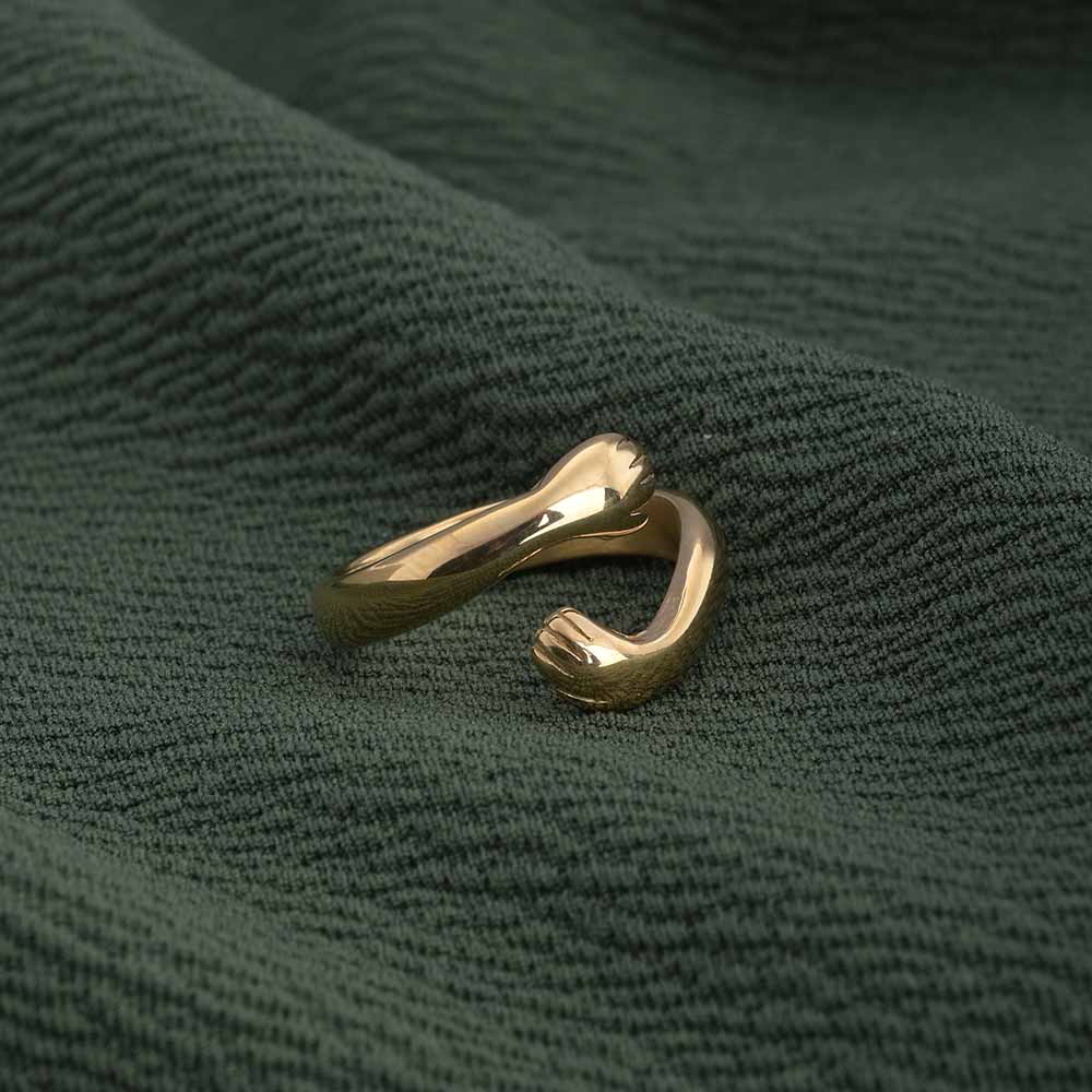  Love Hug Ring view 3