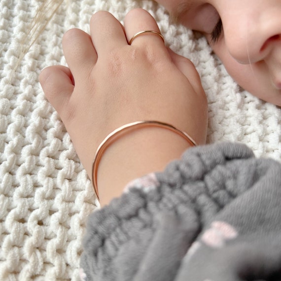  Tiara Kids  Gemstone Bracelet